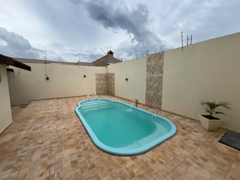Piscina01